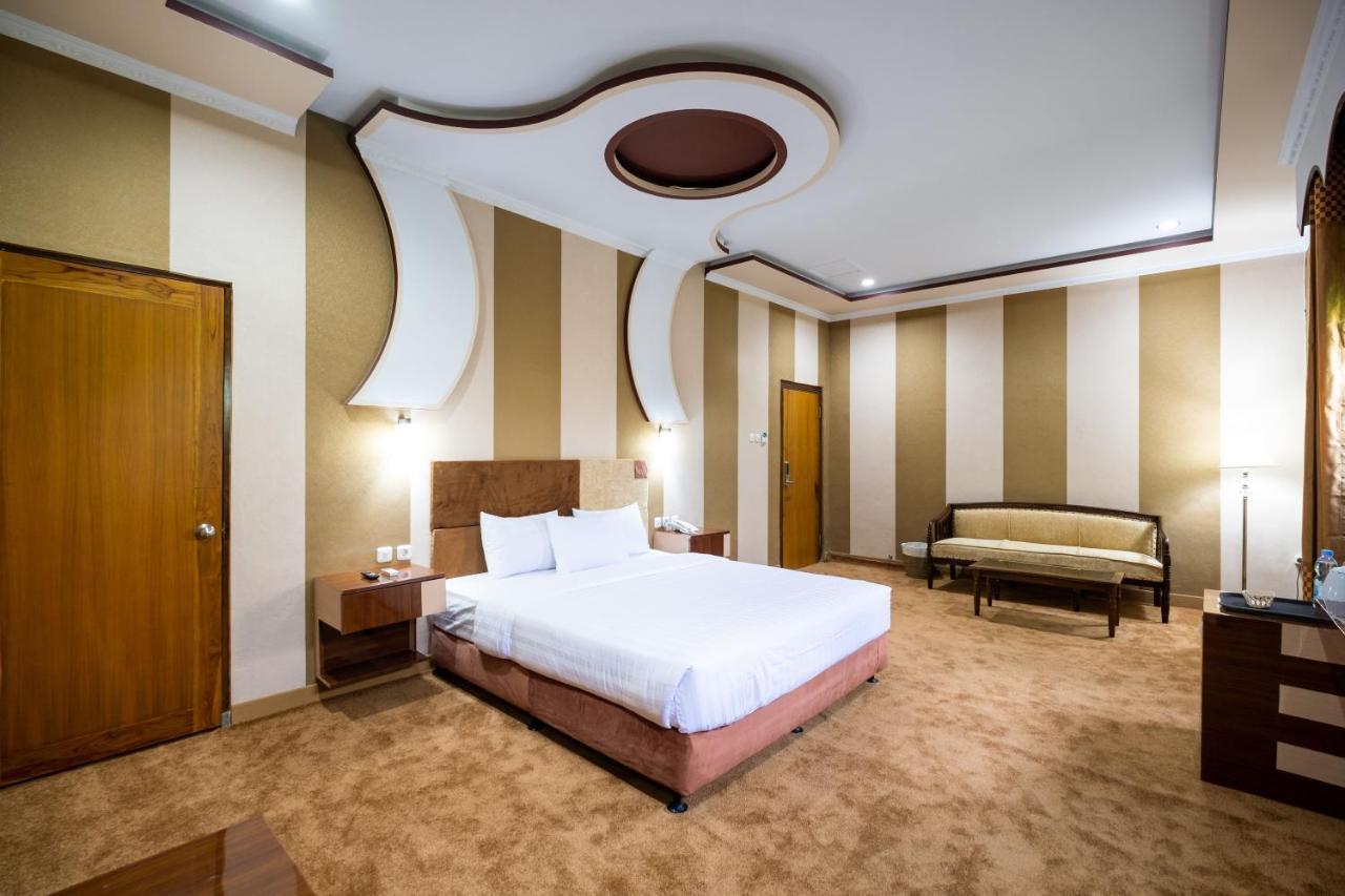 Sartini Inn Jogja Yogyakarta Exterior foto