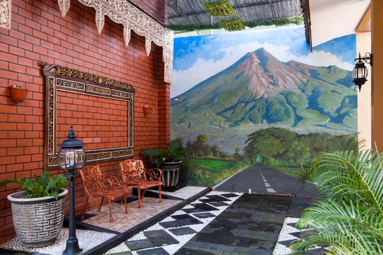 Sartini Inn Jogja Yogyakarta Exterior foto
