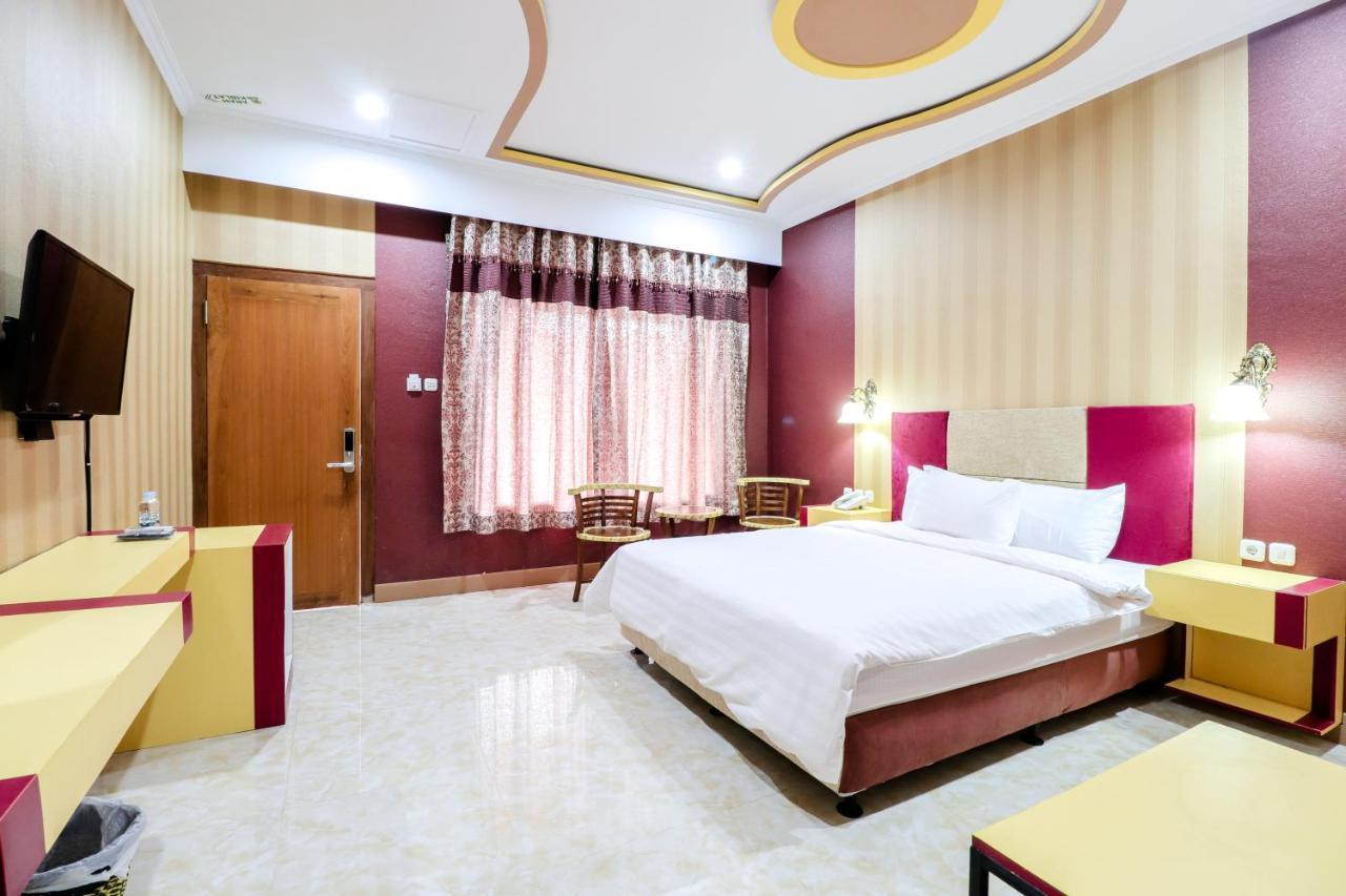 Sartini Inn Jogja Yogyakarta Exterior foto