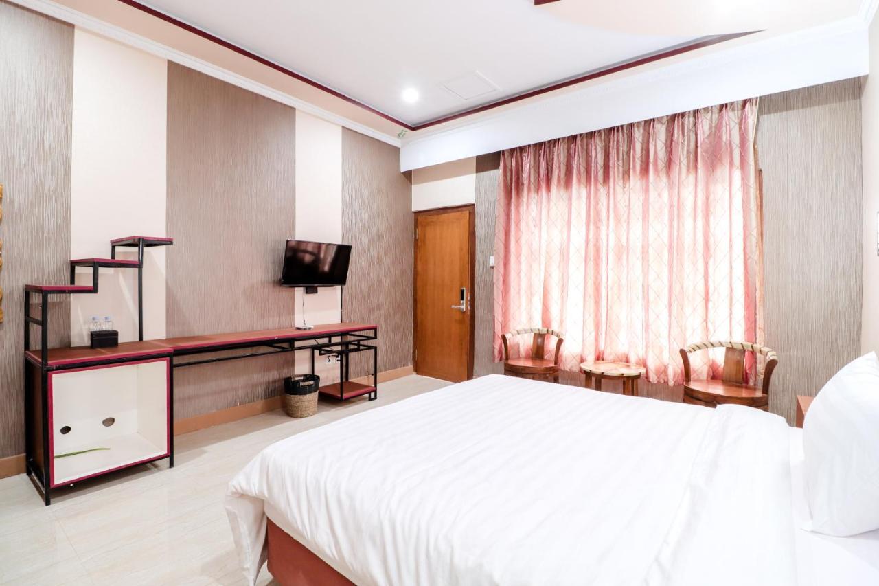 Sartini Inn Jogja Yogyakarta Exterior foto