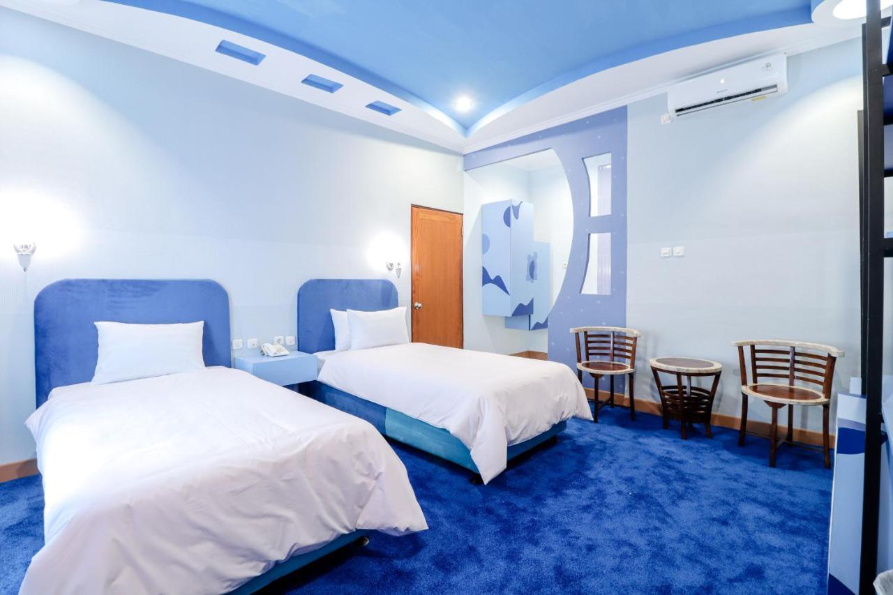 Sartini Inn Jogja Yogyakarta Exterior foto